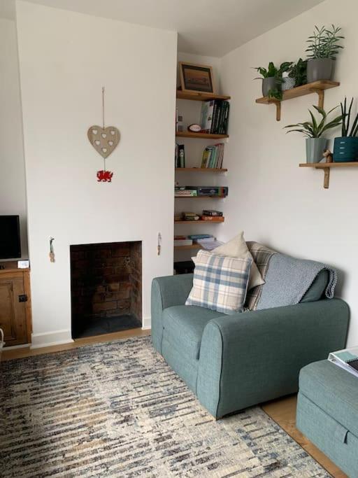 Villa Mountain Views In The Heart Of Brecon Town Esterno foto