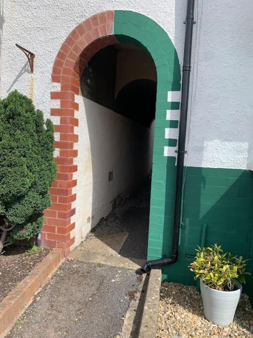 Villa Mountain Views In The Heart Of Brecon Town Esterno foto